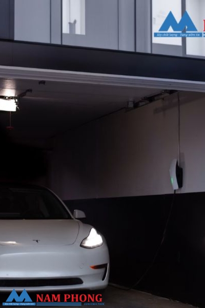 Cách lựa chọn vị trí gara ô tô hợp phong thủy cho nhà phố hiện đại